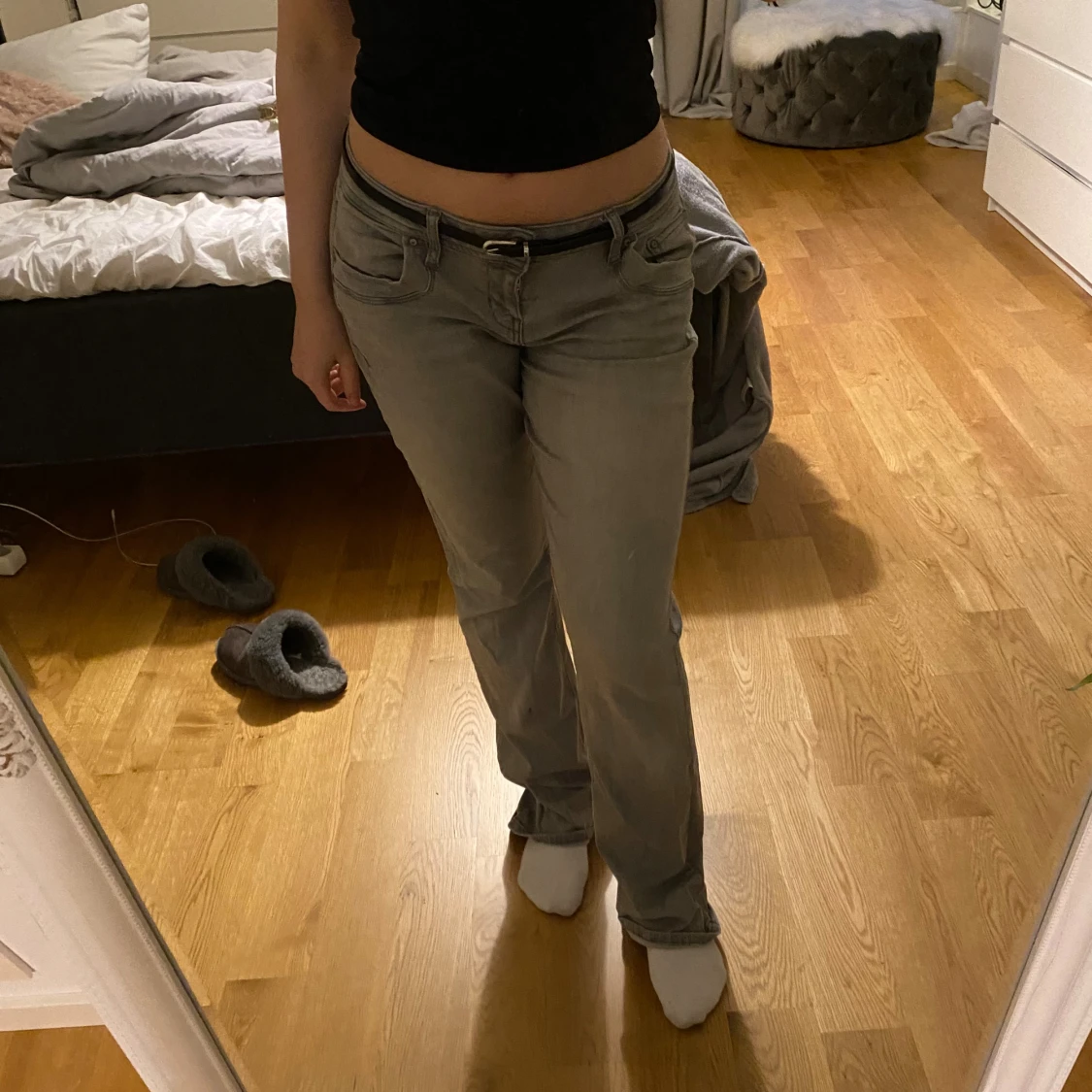 Gråa flare jeans ifrån Ltb  - 1