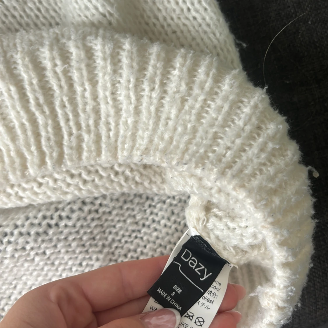 Vit stickad tröja från Dazy - 2