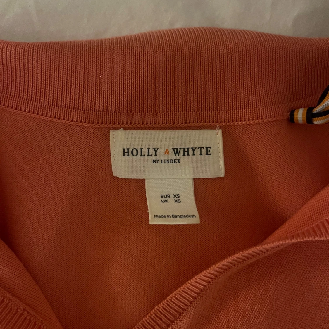 Korallfärgad polotopp Holly & Whyte  - 1