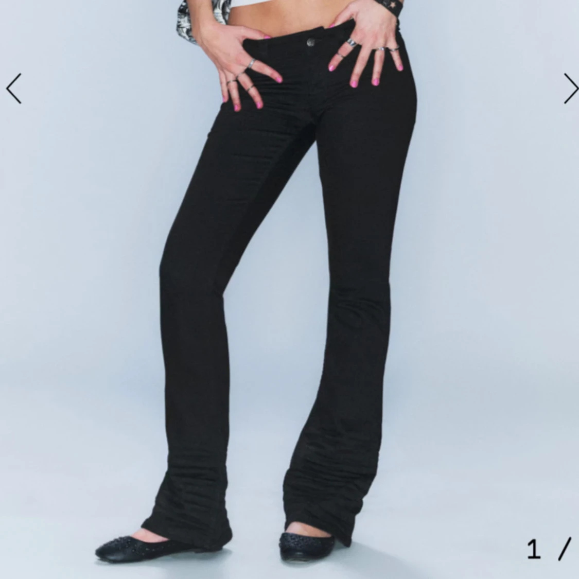 Svarta bootcut jeans Cheap Monday