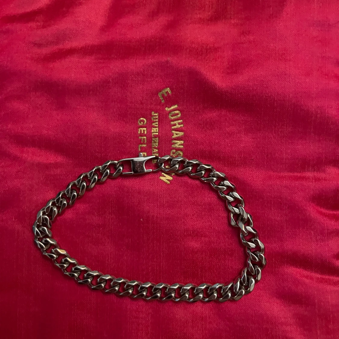 Silverfärgat kedjearmband E. Johanson - 3