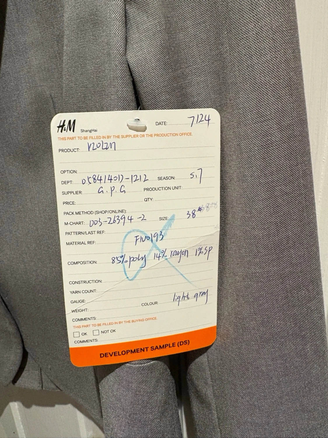 Grå kavaj från H&M - 1