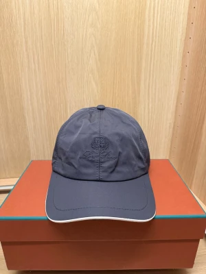 Loro Piana keps  - Snygg Loro Piana keps. 