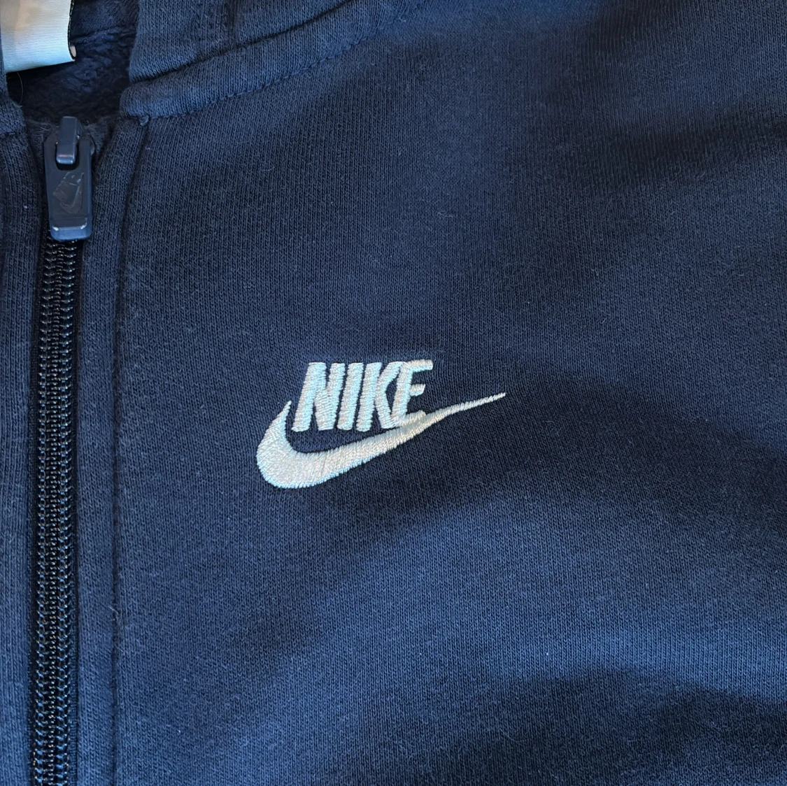 Mörkblå Nike hoodie med dragkedja  - 1