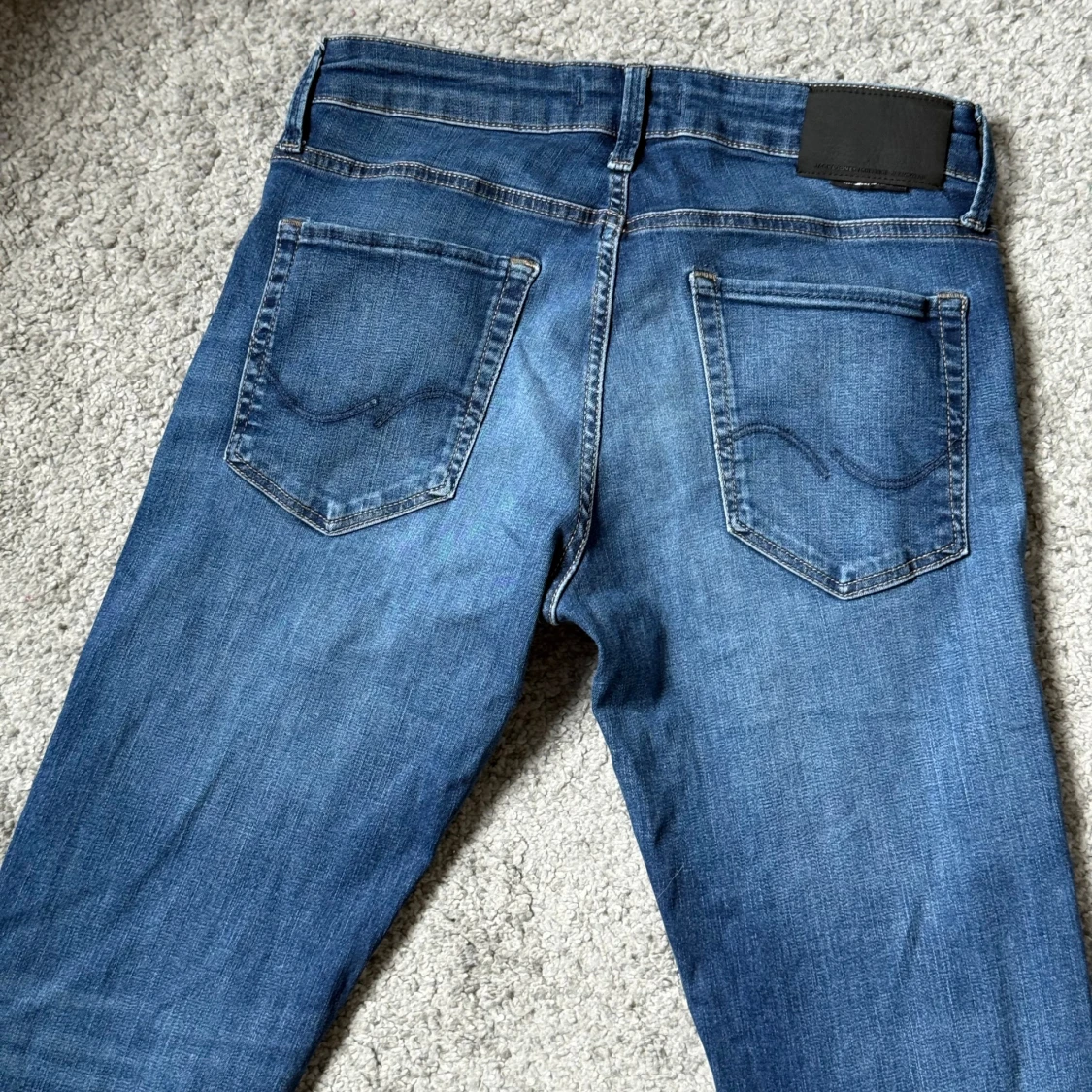 Mörkblå jeans från Jack&Jones  - 3