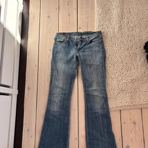 Snygga jeans - Så fina! Mått på sista bilderna