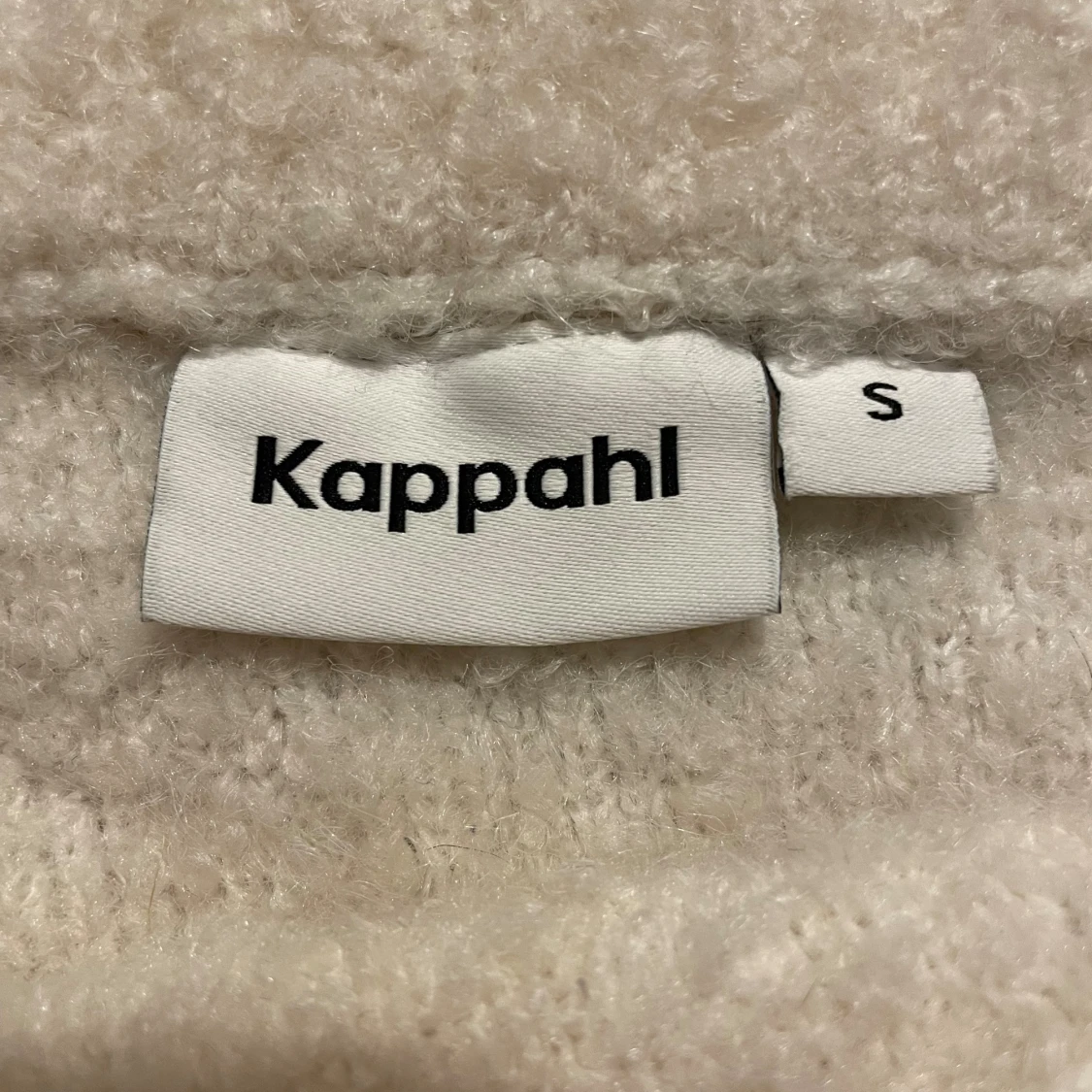 Vit stickad långkjol från Kappahl - 2