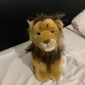 Gosedjurs lejon  - I princip nytt gosedjurs lejon, perfekt julklapp eller present till barn, kusin, småsyskon eller syskonbarn - eller varför inte för sig själv😍