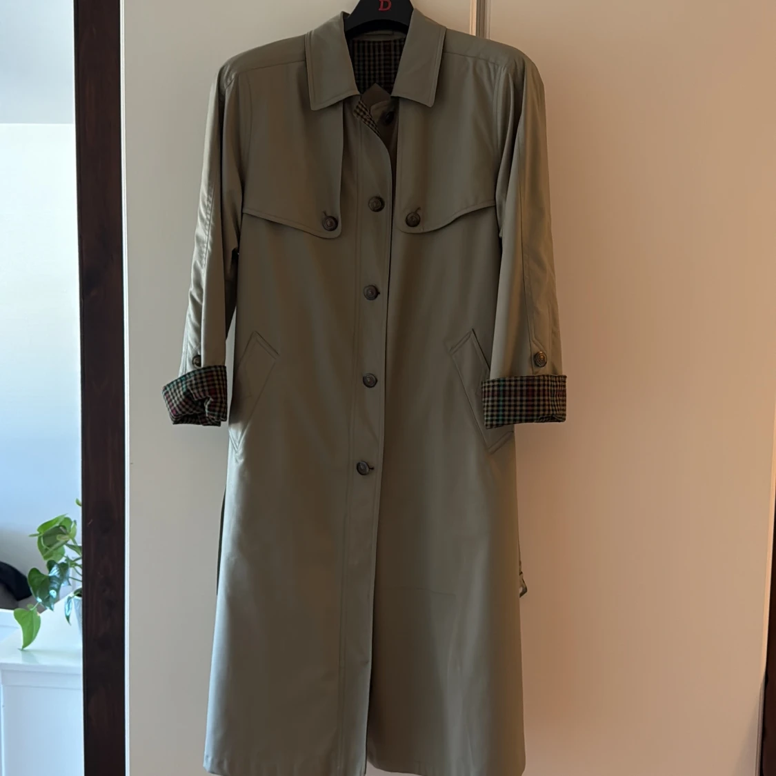 trenchcoat