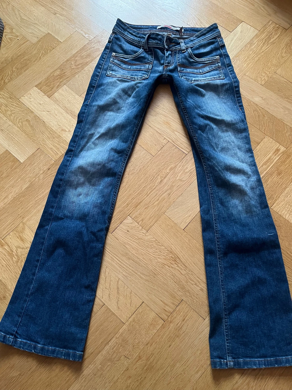 Vintage Lågmidjade bootcut blå jeans - 2