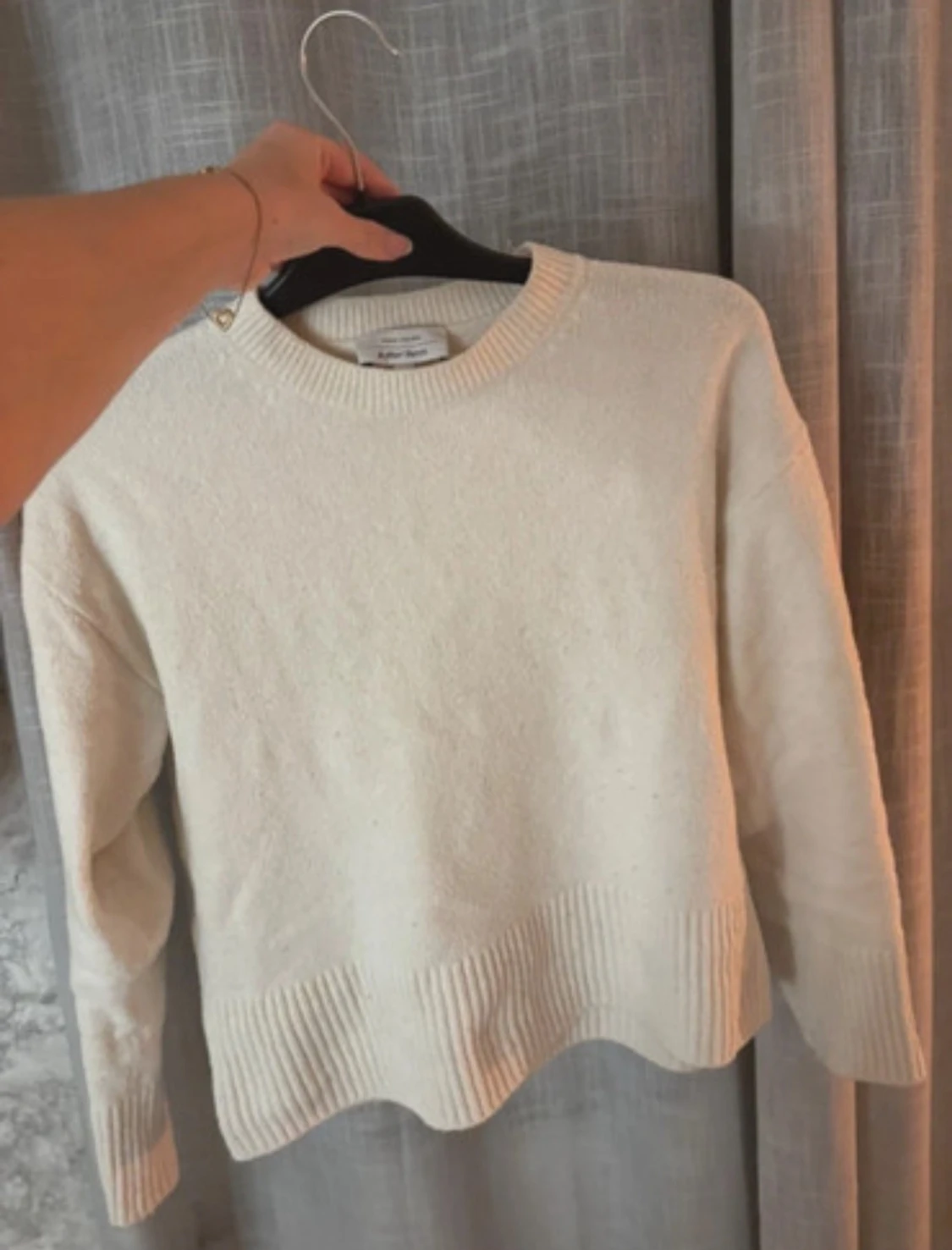 Vit stickad tröja från & Other Stories