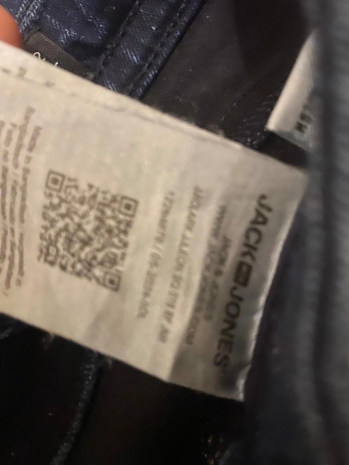 Mörkblå jeans från Jack & Jones - 3