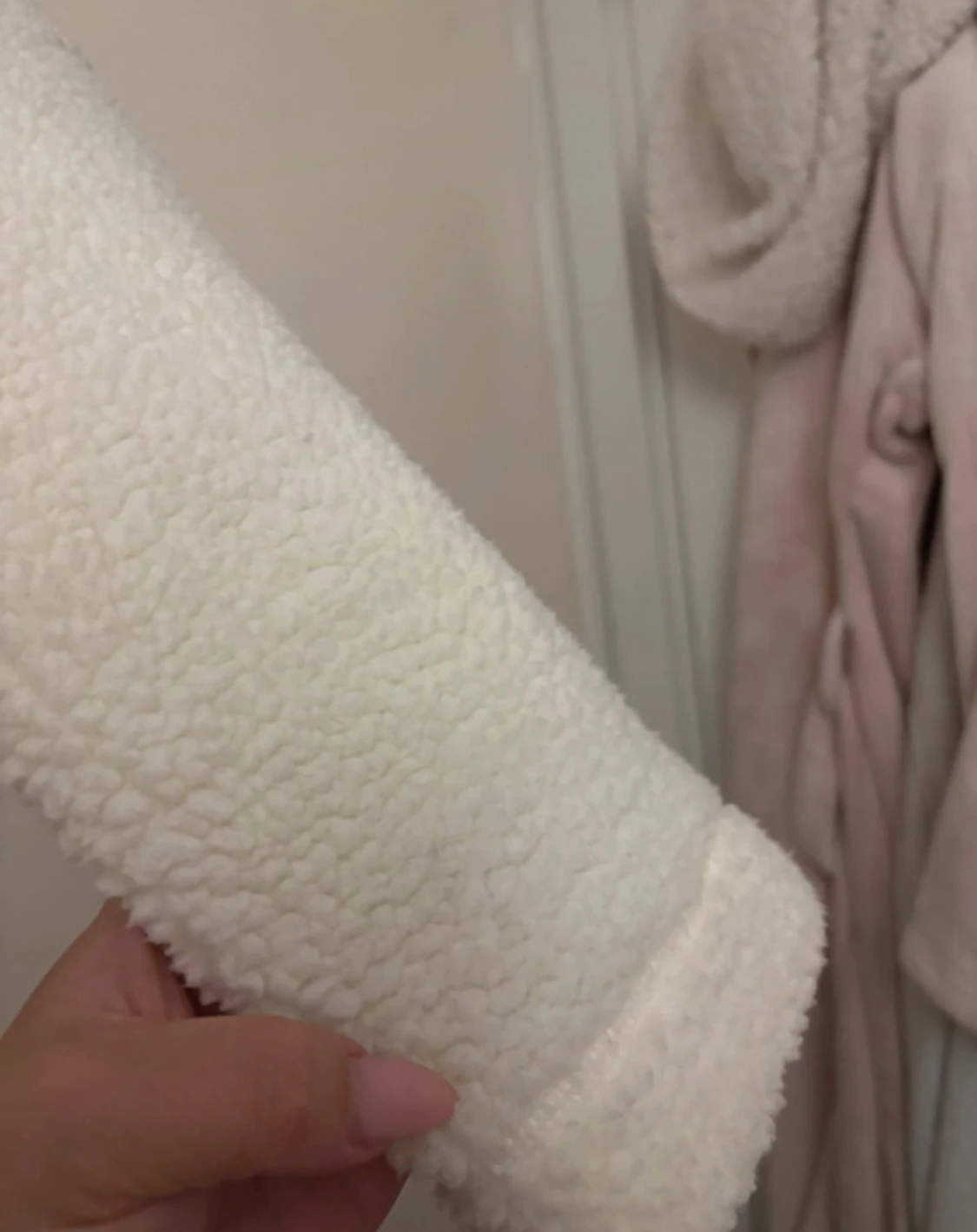 Vit teddyjacka från 157 - 1