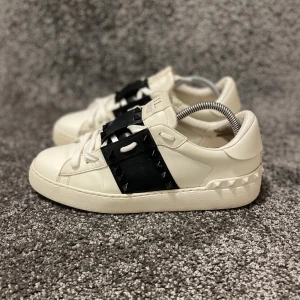 Valentino Skor  - Valent