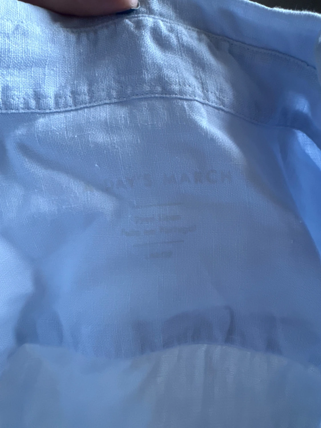 Ljusblå skjorta från A Days March - 1