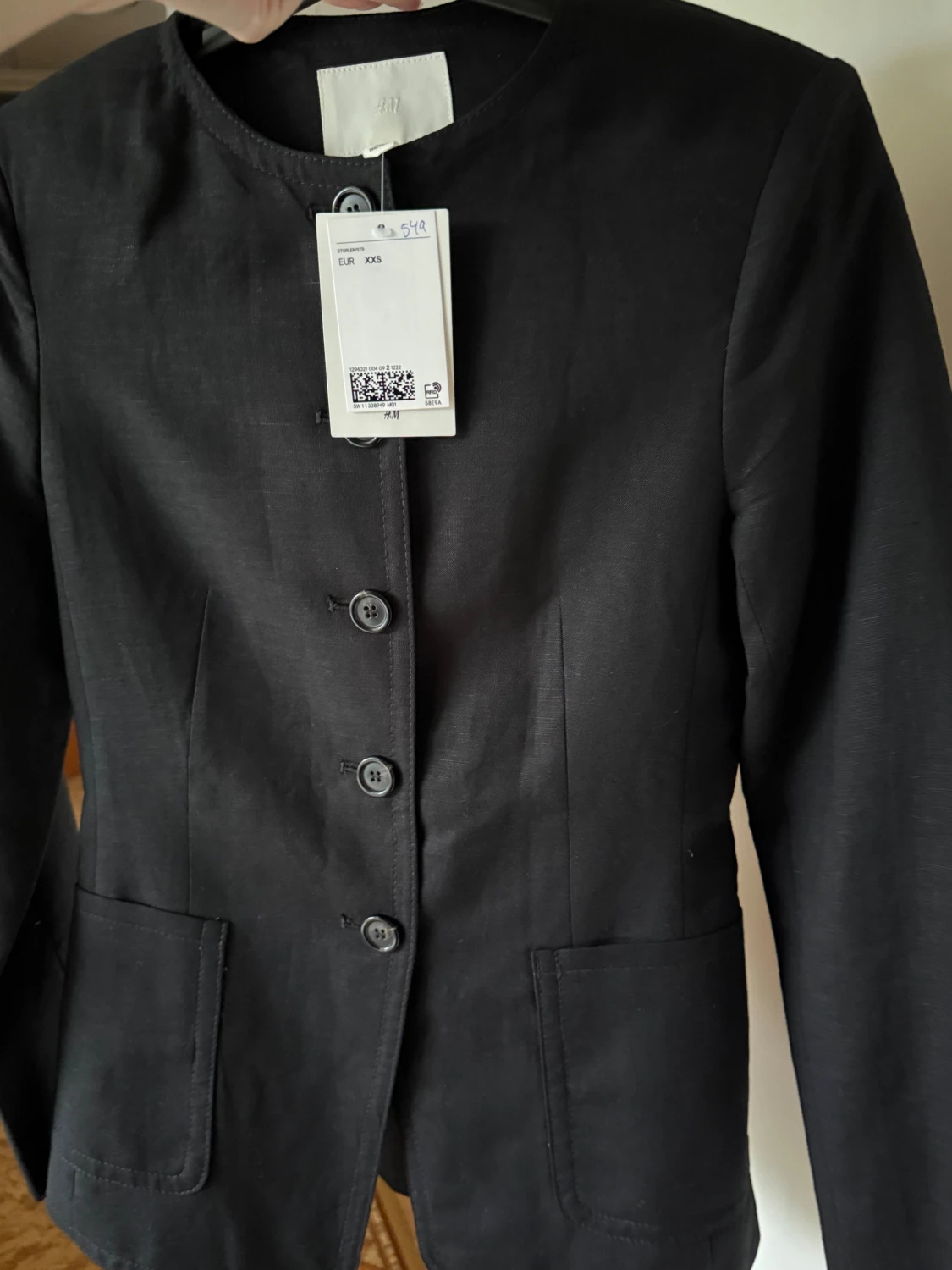 NY FIGURNÄRA KAVAJ | H&M - 6