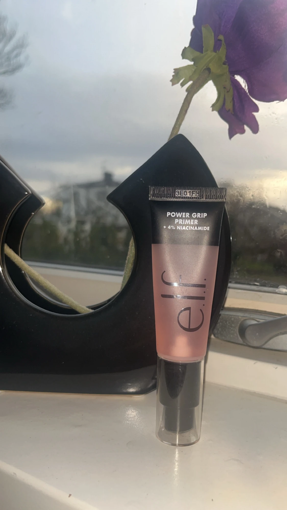 e.l.f. Power Grip Primer med niacinamid