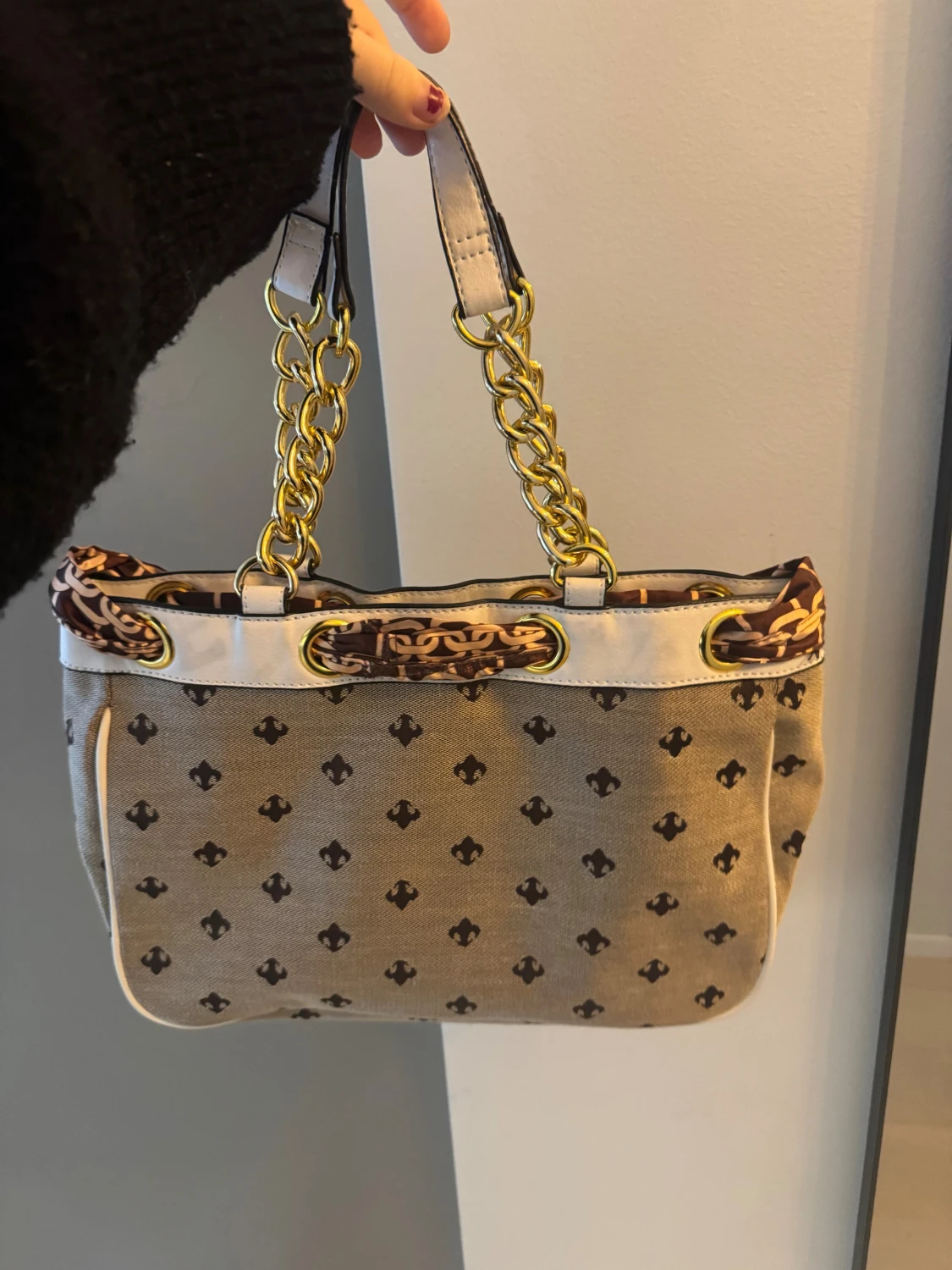 Snygg handväska  - 1