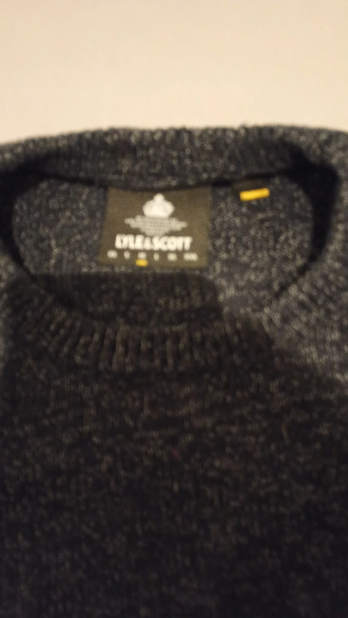 Mörkblå stickad tröja Lyle & Scott - 1