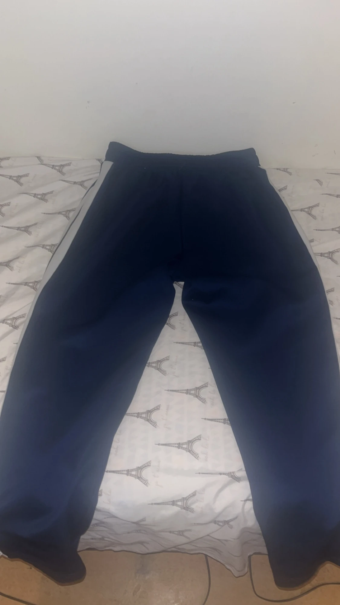 Palm Angels blå mjukisbyxor med vit stripe - 3