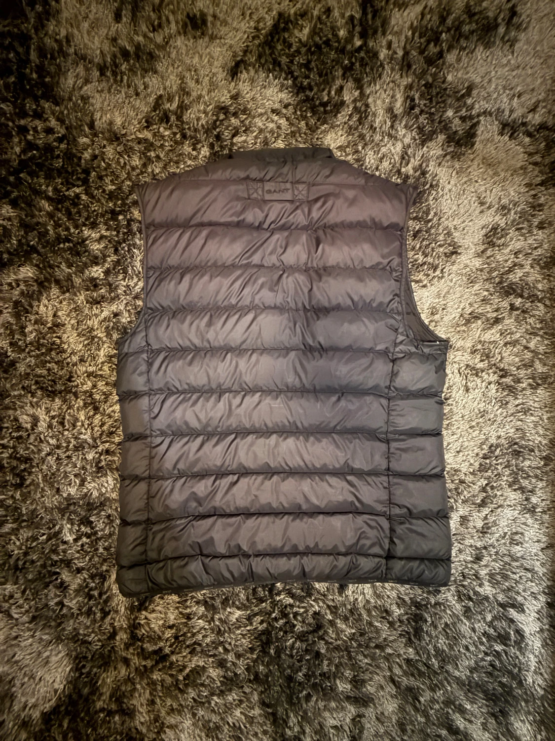 Svart dunväst från GANT, storlek S - 1