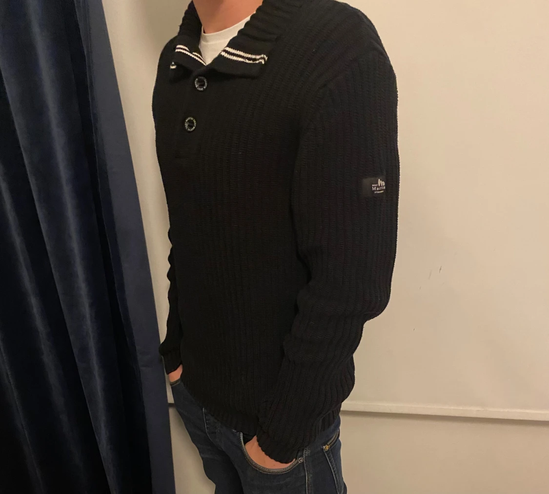 Svart stickad tröja Saint Martin M - 1