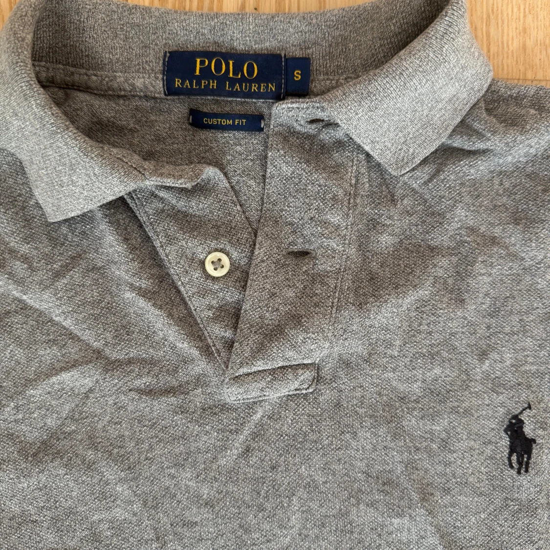 Grå pikétröja från Polo Ralph Lauren - 1