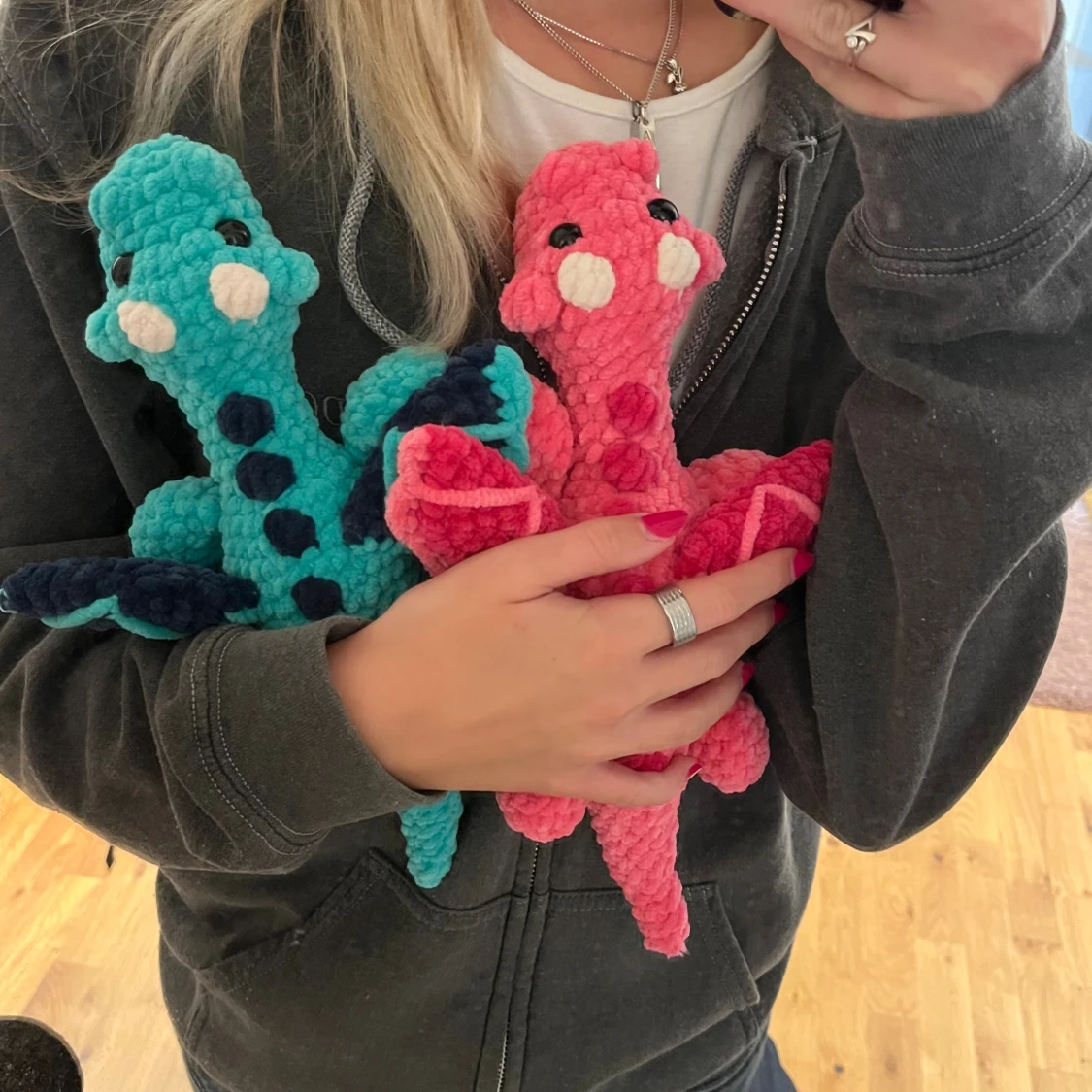 Virkad rosa drake  - 4