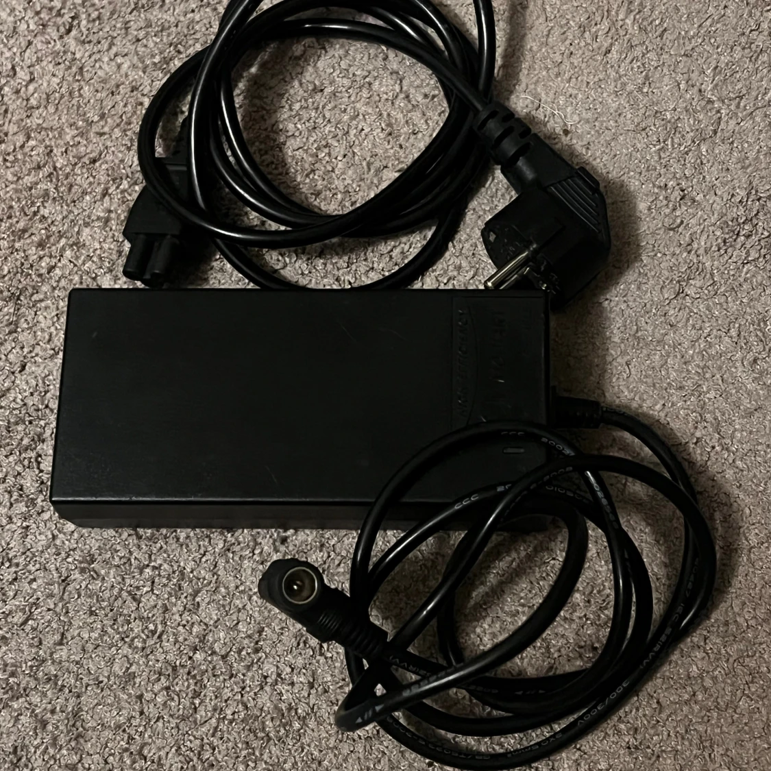 Modiary Li-ion Battery Charger MDA10129402000