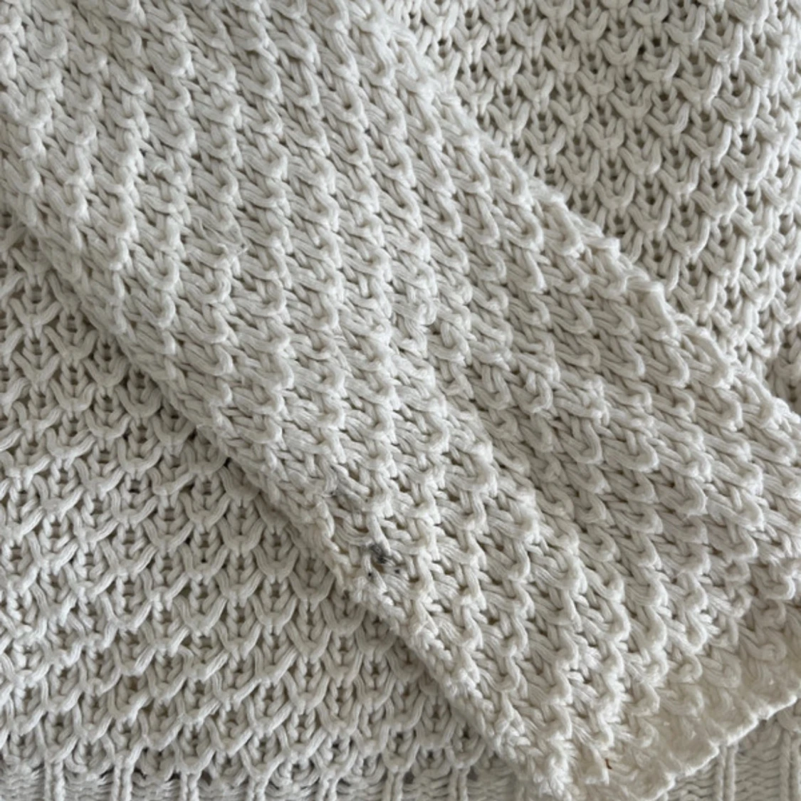 Vit stickad tröja från Cubus - 2