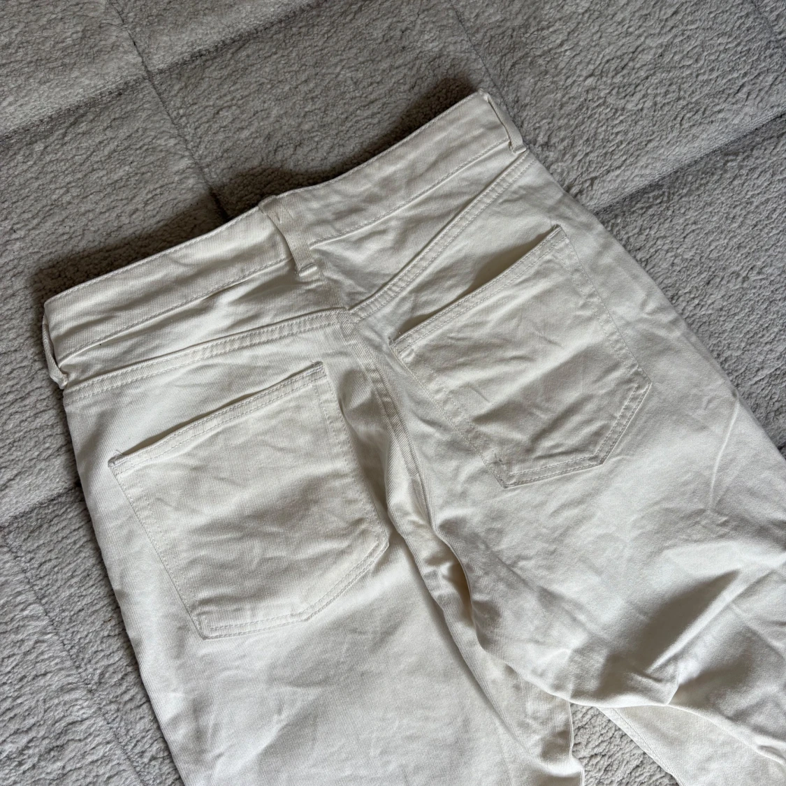 Vita raka jeans från H&M - 2