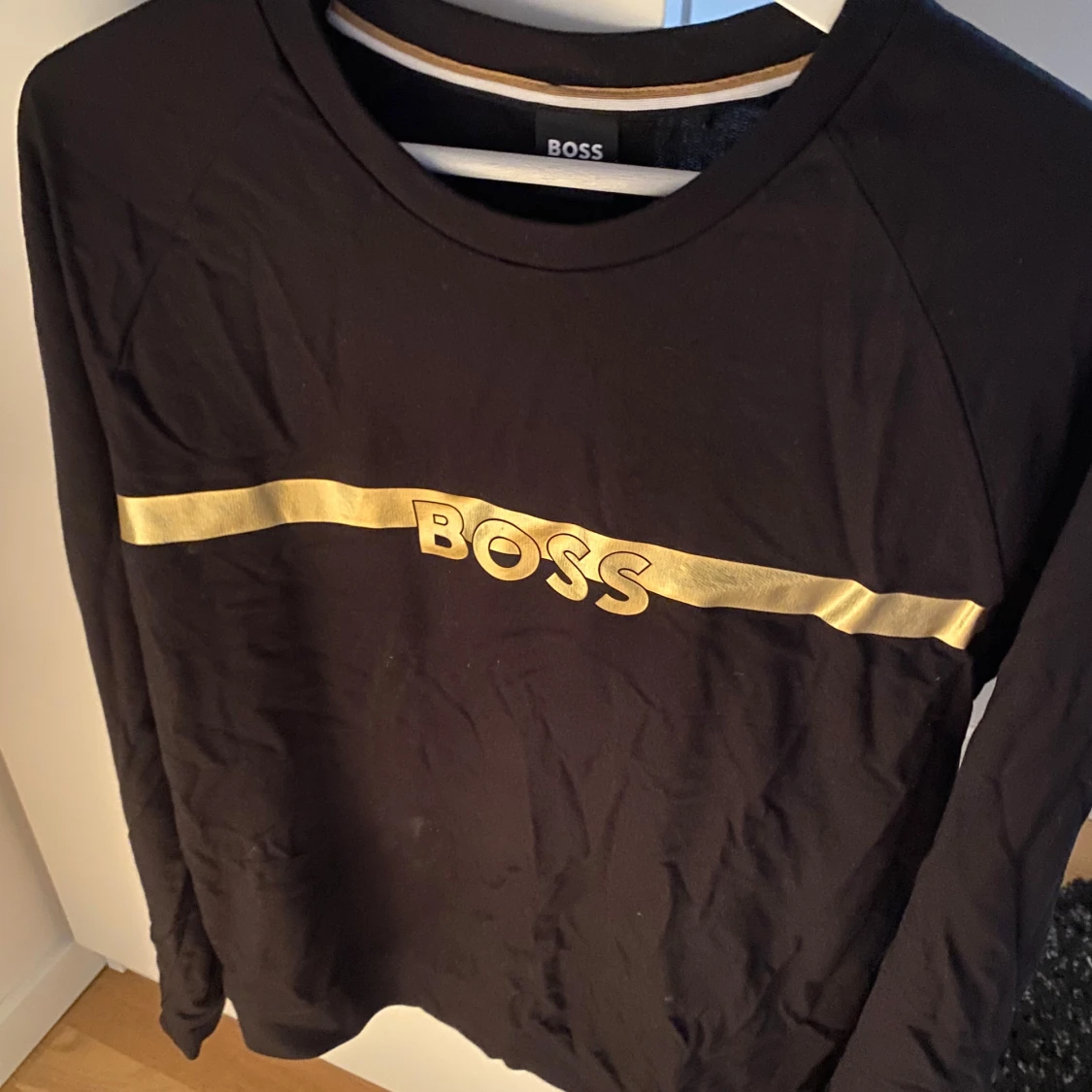 Svart långärmad tröja från BOSS - 3