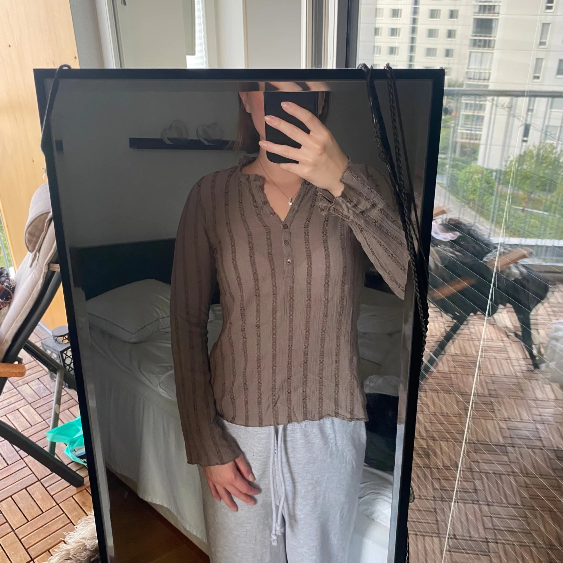 Brun ribbad långärmad topp - 1