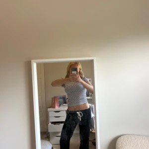 Roxy linnebyxor - Roxy linnebyxor som knapp är använda. Inga tecken på användning💓öppen för prisförslag