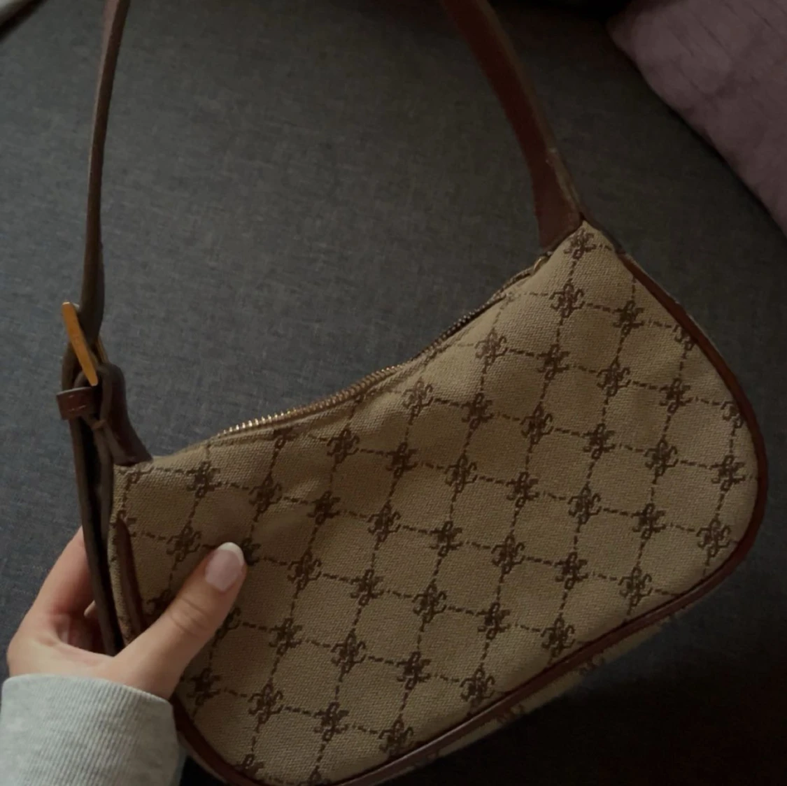 Snygg handväska  - 2