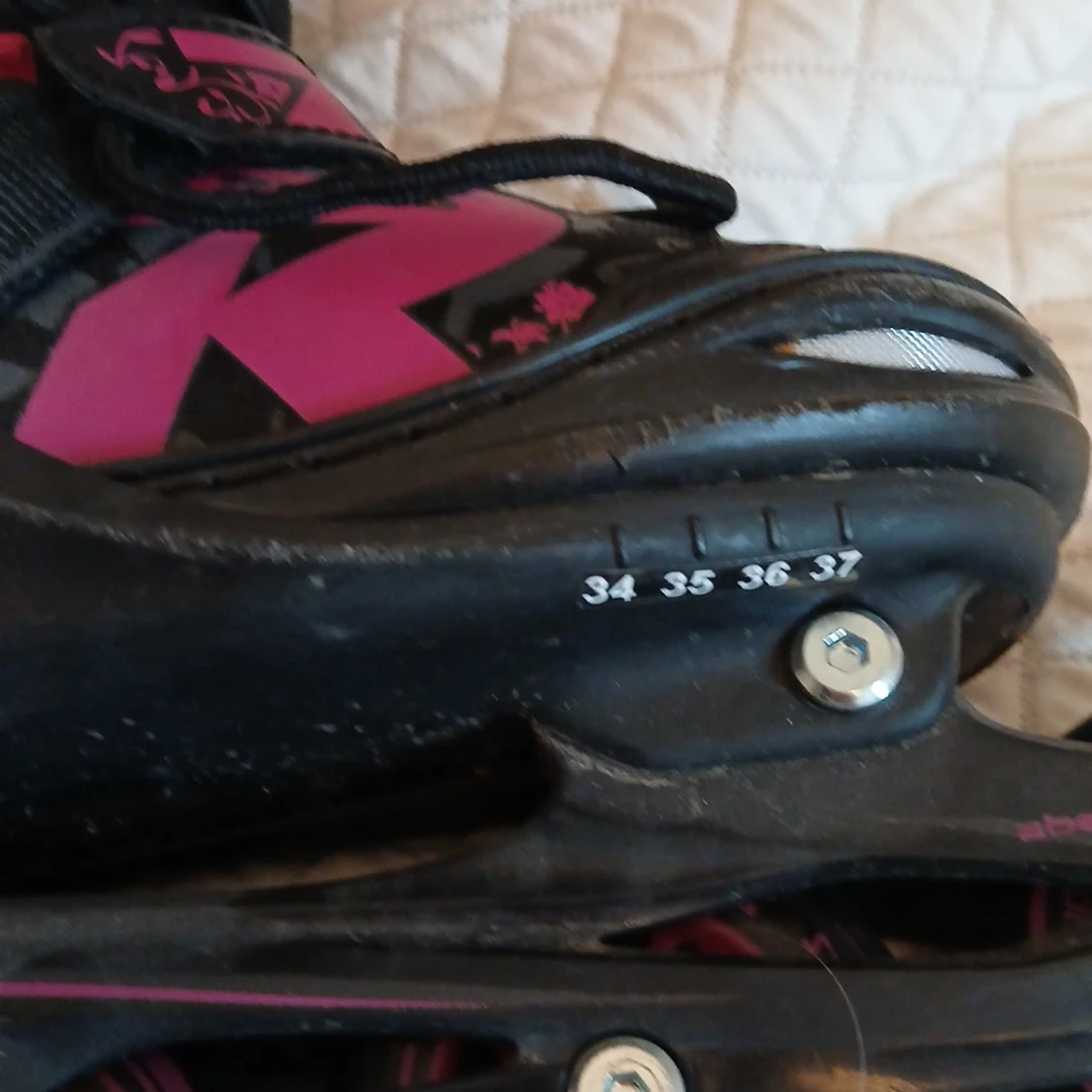 Svarta och rosa inlines från Roces - 4