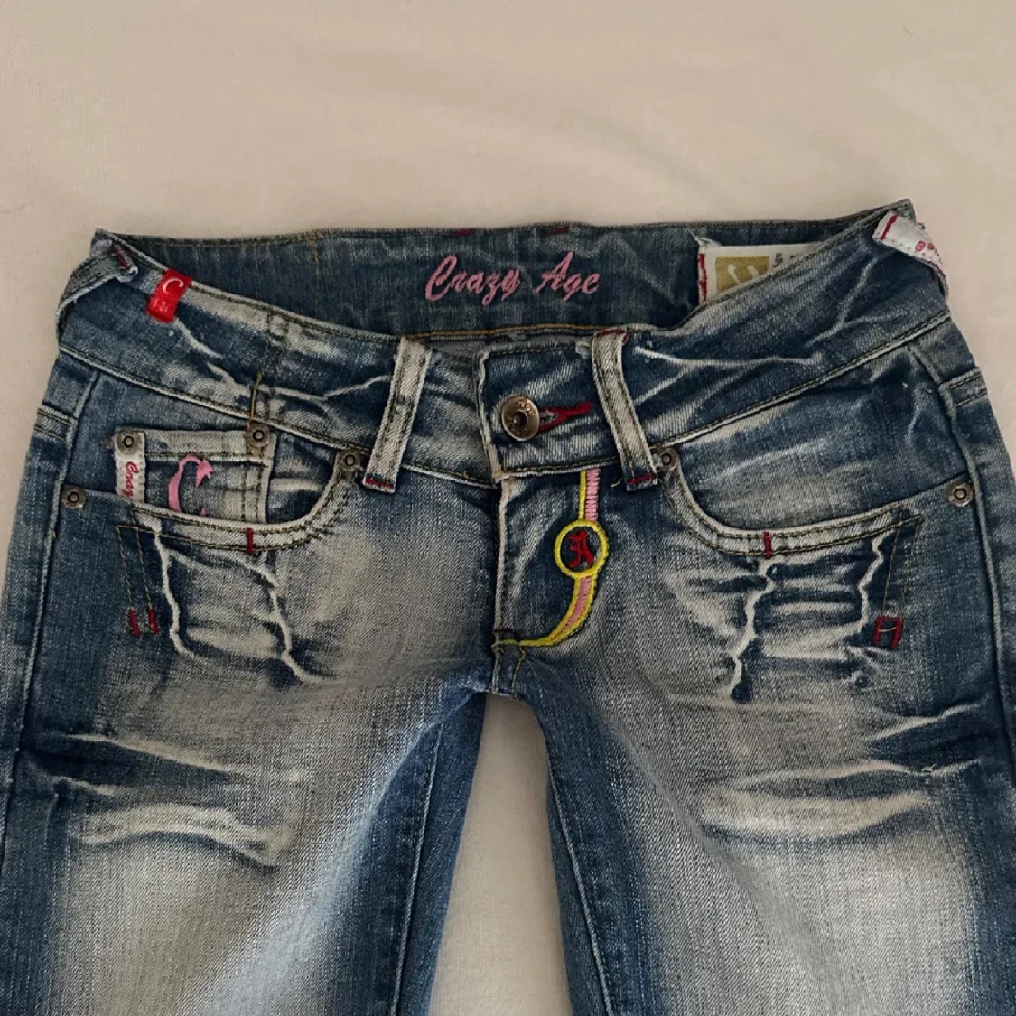 Crazy Age blå jeans med detaljer