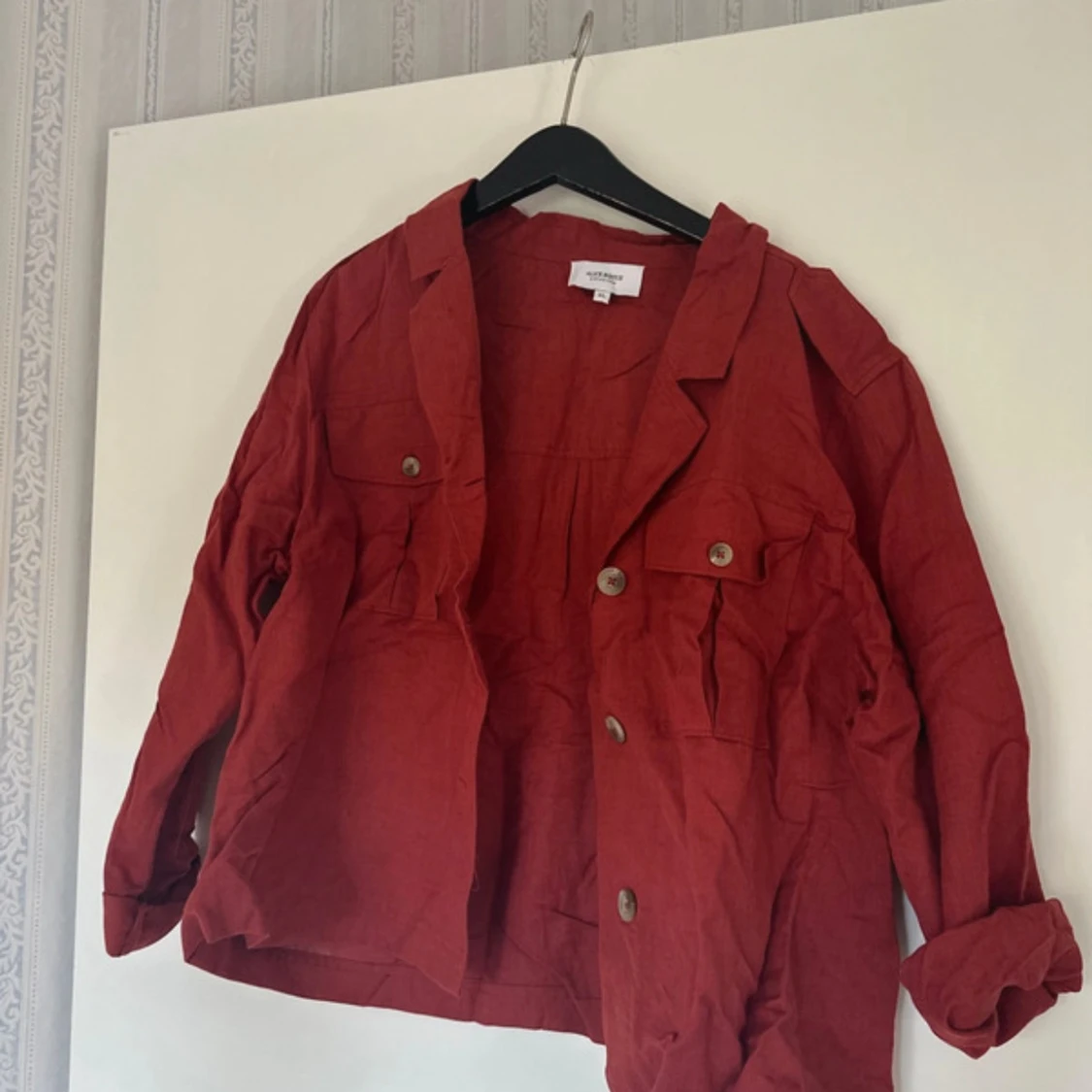 Röd overshirt från Vero Moda