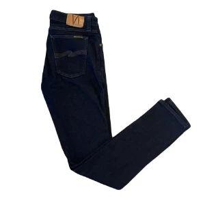 Nudie jeans - Snygga mörkblåa jeans från nudie. Storlek W30 L32. 