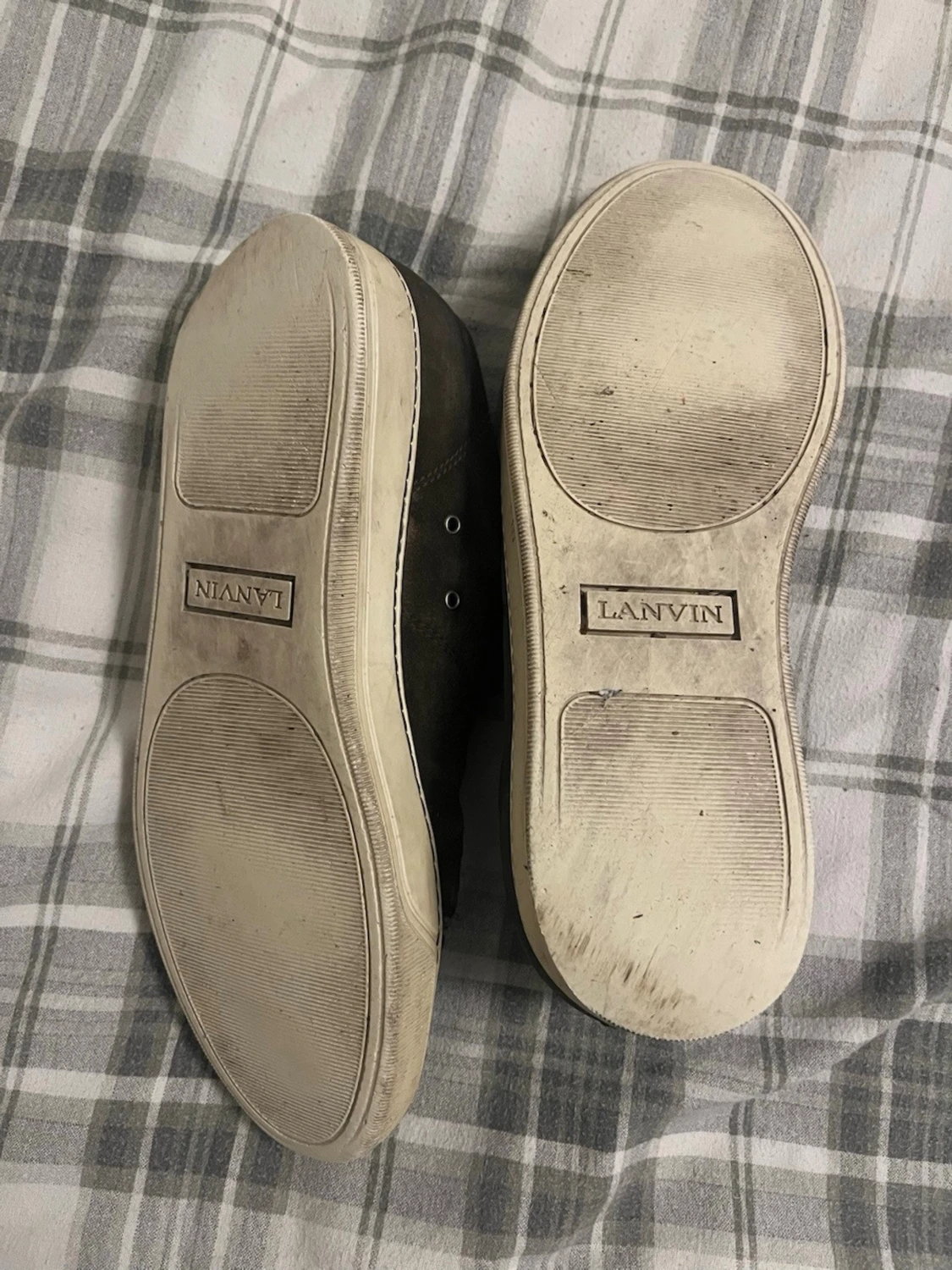 Bruna sneakers från Lanvin med lackad tå - 2