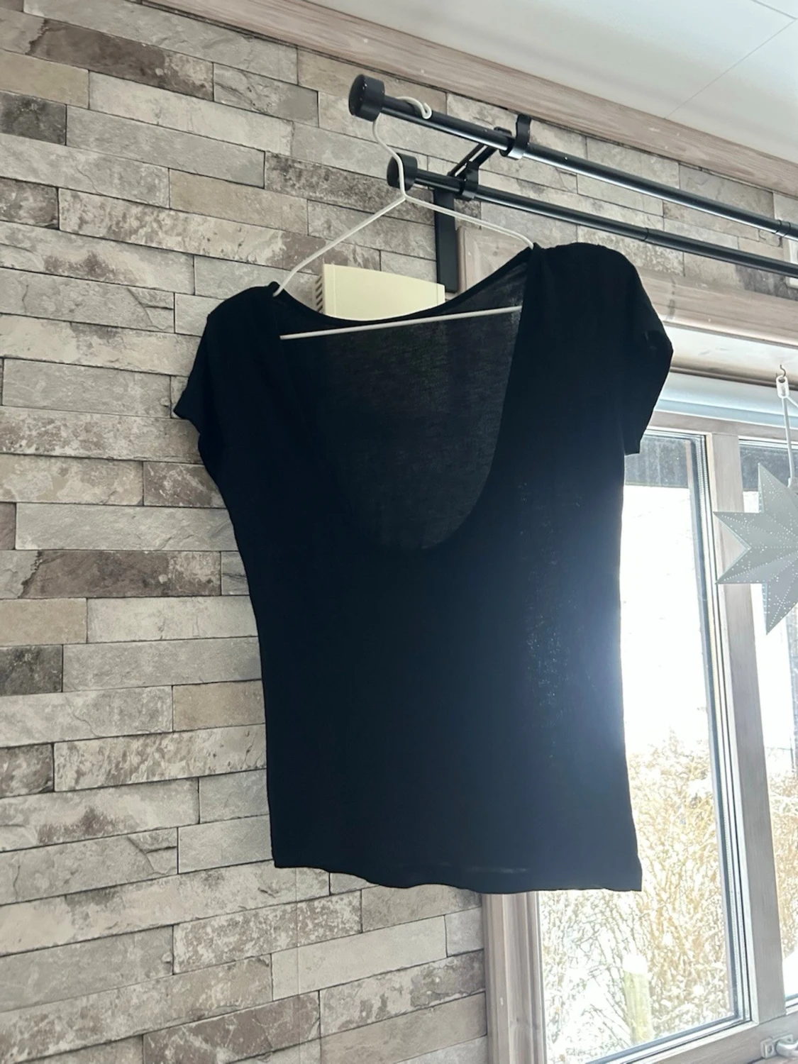 Svart tunn kortärmad topp - 2