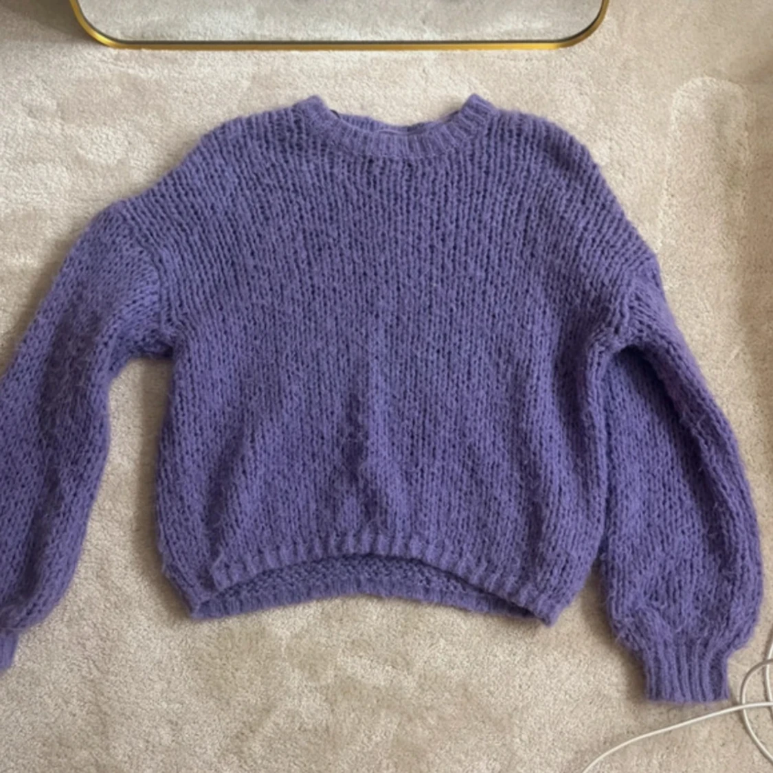 stickad tröja💜