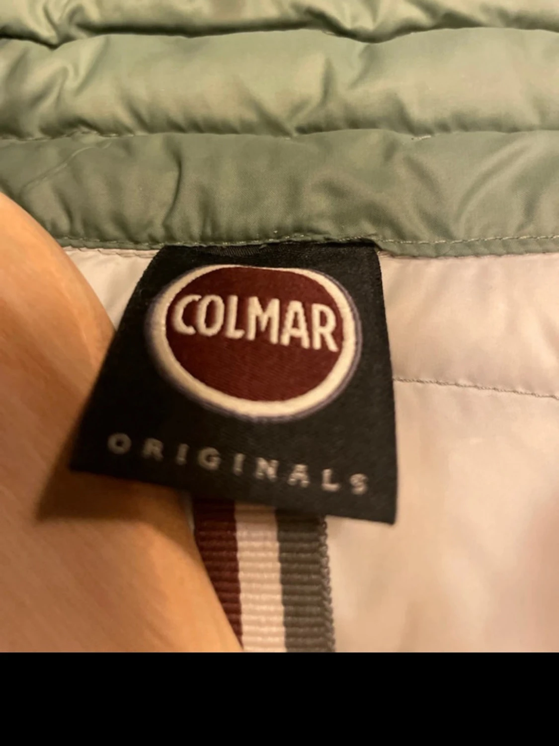 Ljusgrön pufferjacka från Colmar - 1