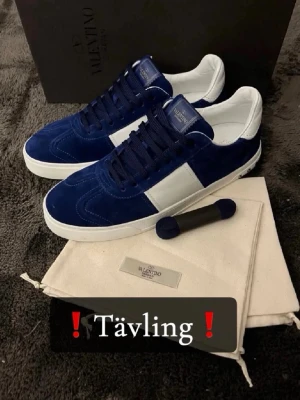 ❗️Tävling❗️ - Hej❗️vi håller nu en tävling om ett par riktigt schyssta flycrews. För att vara med i tävlingen behöver du endast lika denna annons och följa oss här på plick. Vinnaren utses den 20e januari. Lycka till önskar vi på Saint Rivière❗️