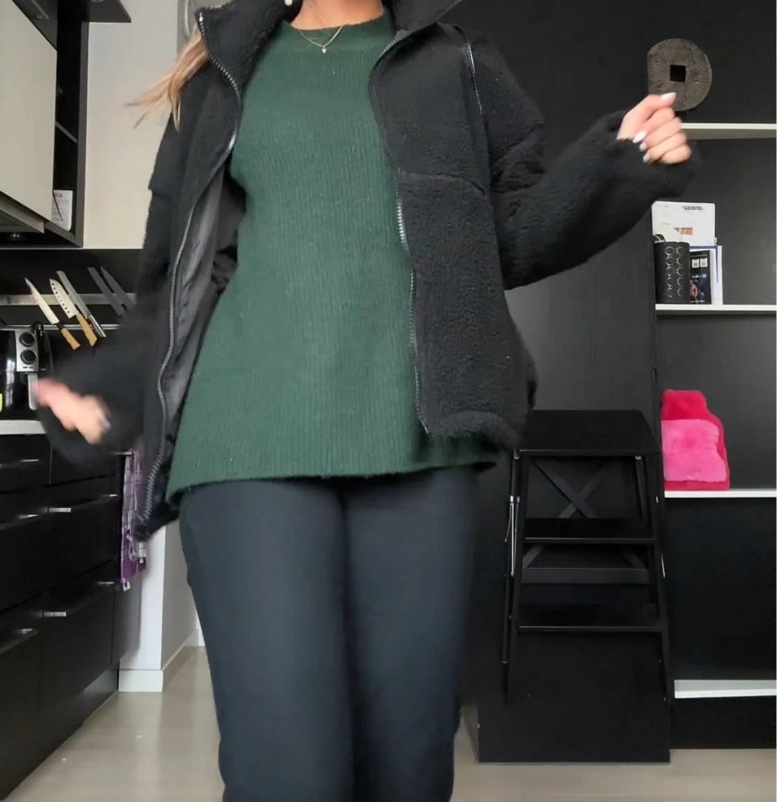 Mörkgrön stickad tröja