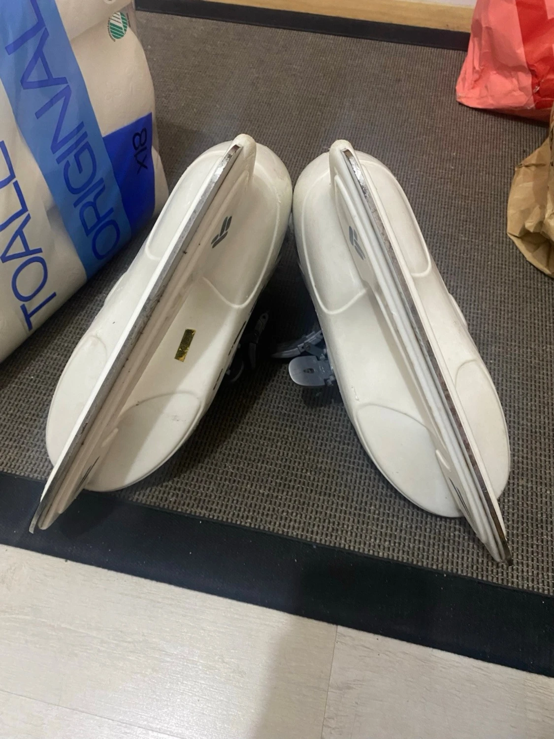 Vita skridskor från Tecno Pro, strl 36 - 3