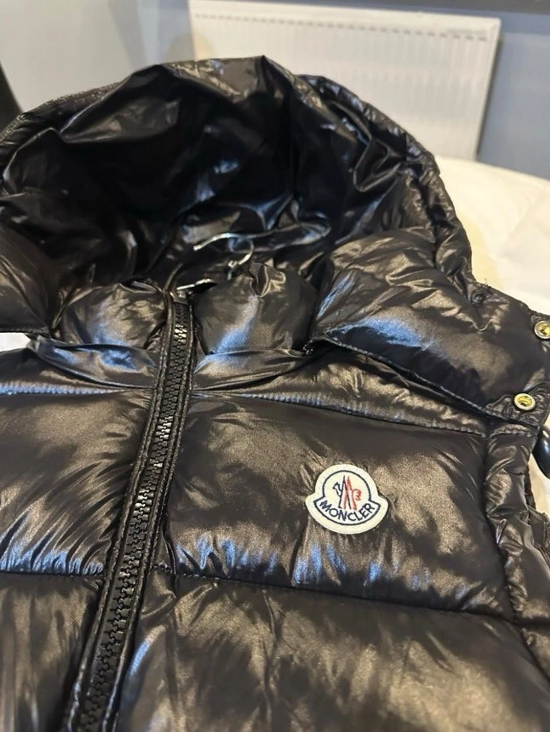 Svart dunväst från Moncler