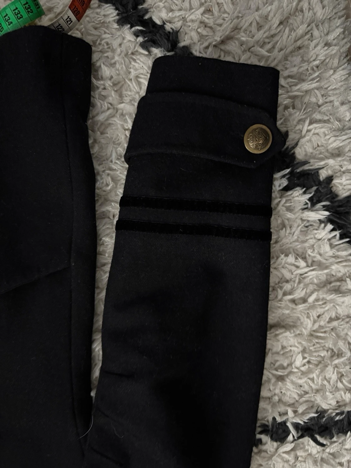 Avant garde asymmetrical double breasted coat - 3