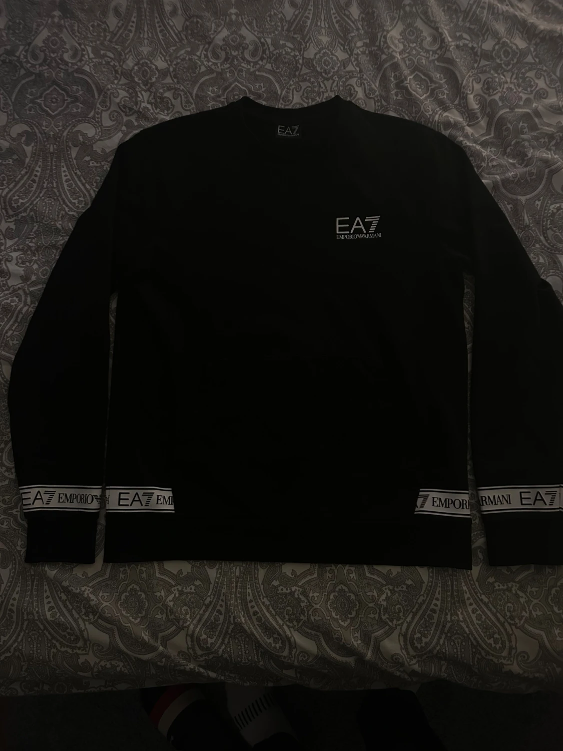Svart långärmad EA7 Emporio Armani tröja