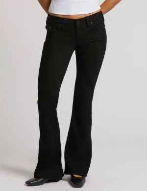 True religion jeans - Jättesnygga populära jeans från true religion helt nya men tagit bort lappen💕 storlek W27